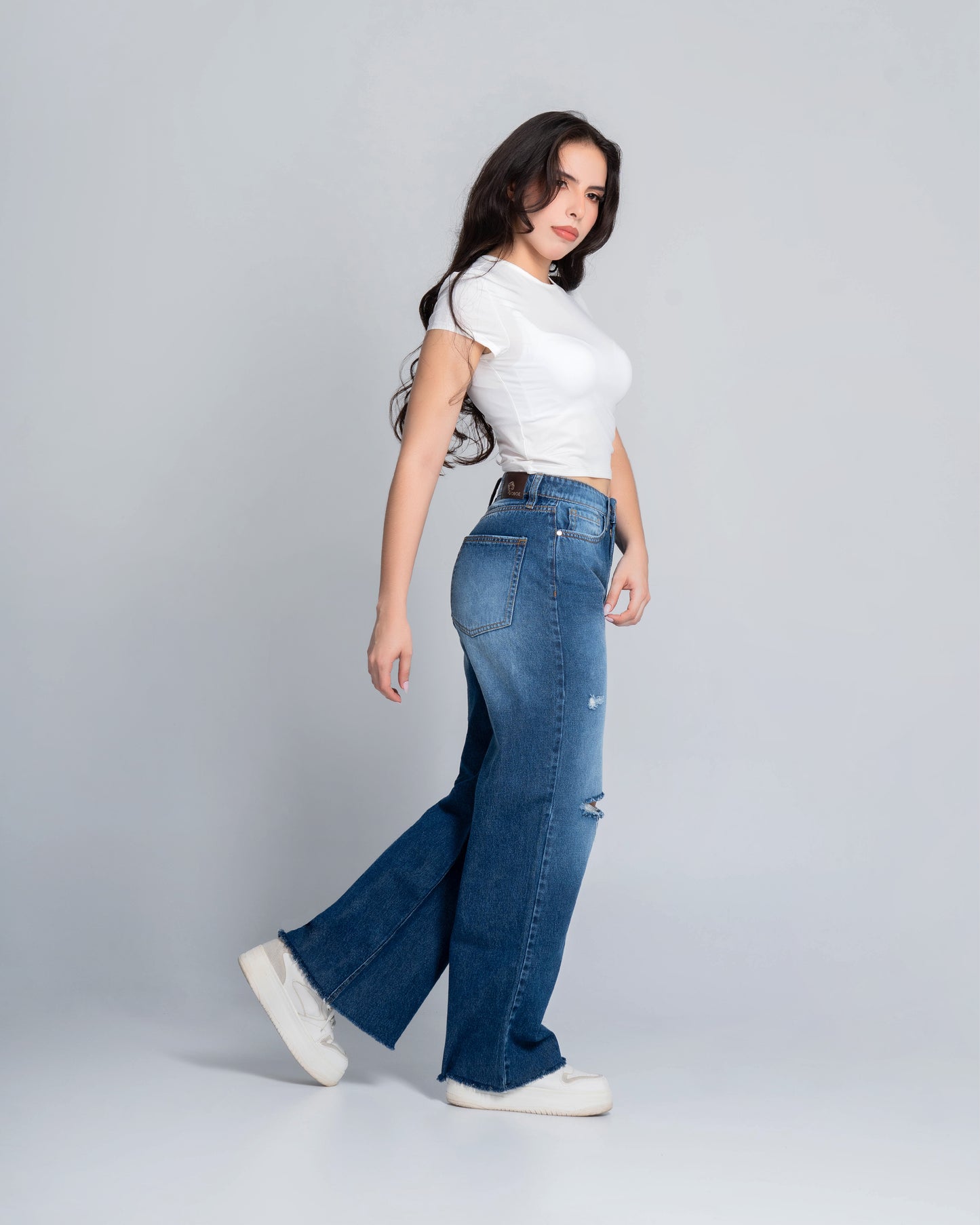 JEANS BLUE STRAIGHT REF O-2002